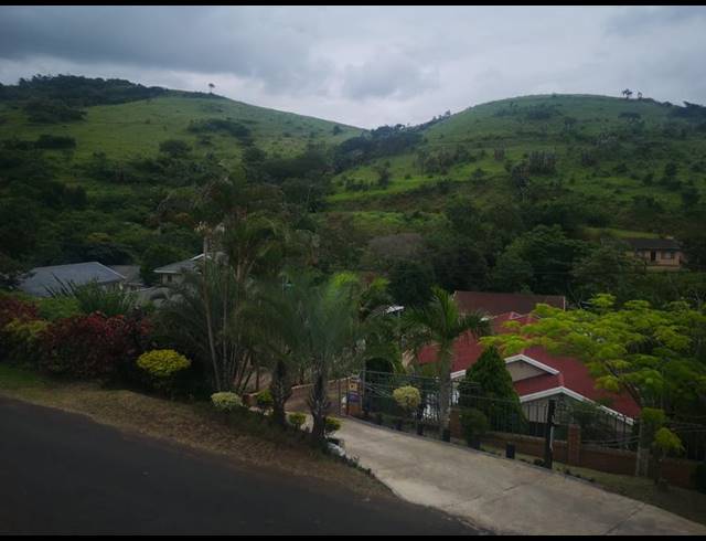 LAND FOR SALE IN UMZINTO